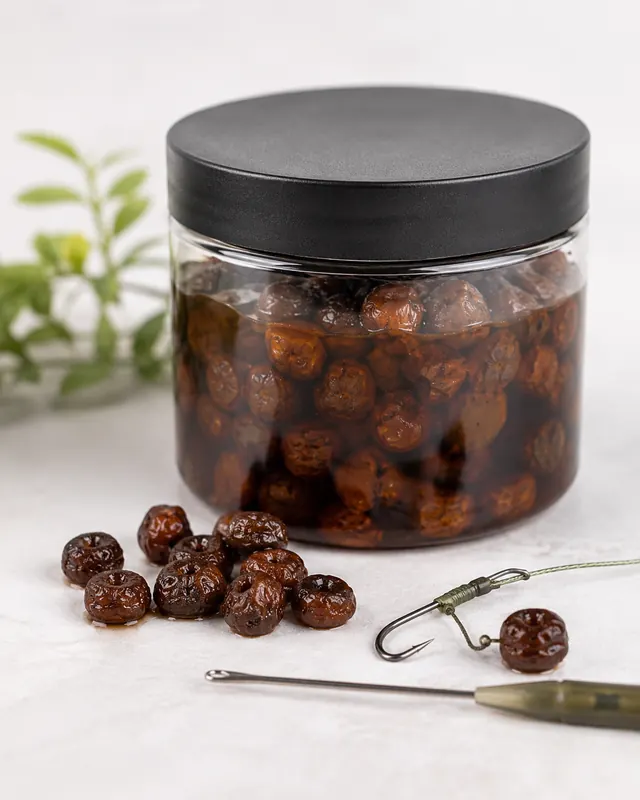 Tiger nuts prepared as carp hookbait